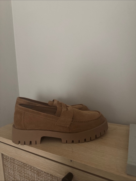 Loafers_&_Slip_Ons